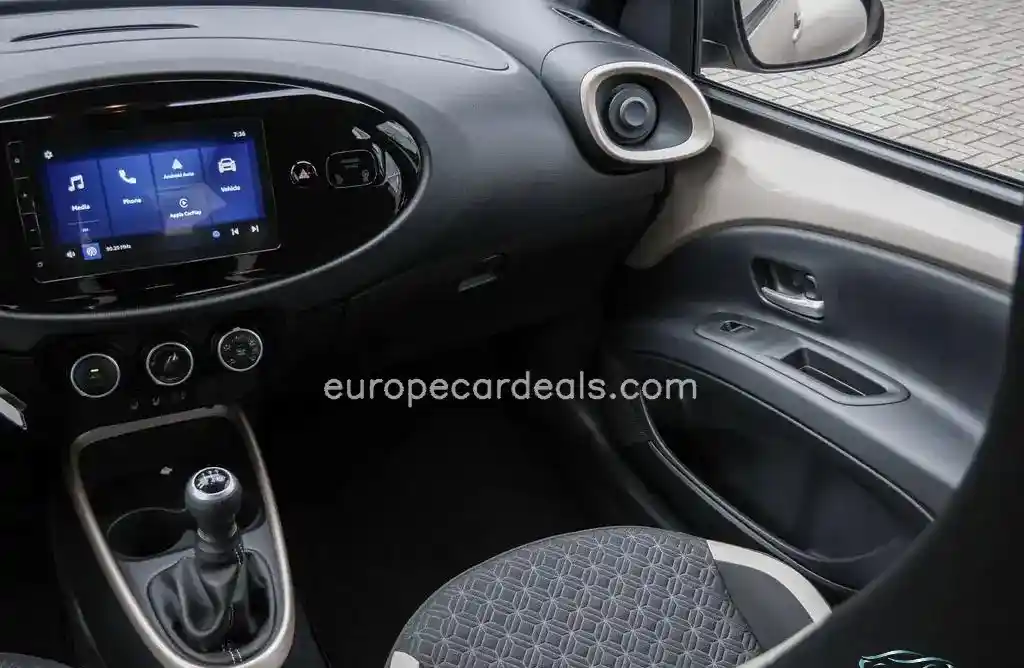 Toyota Aygo (X)