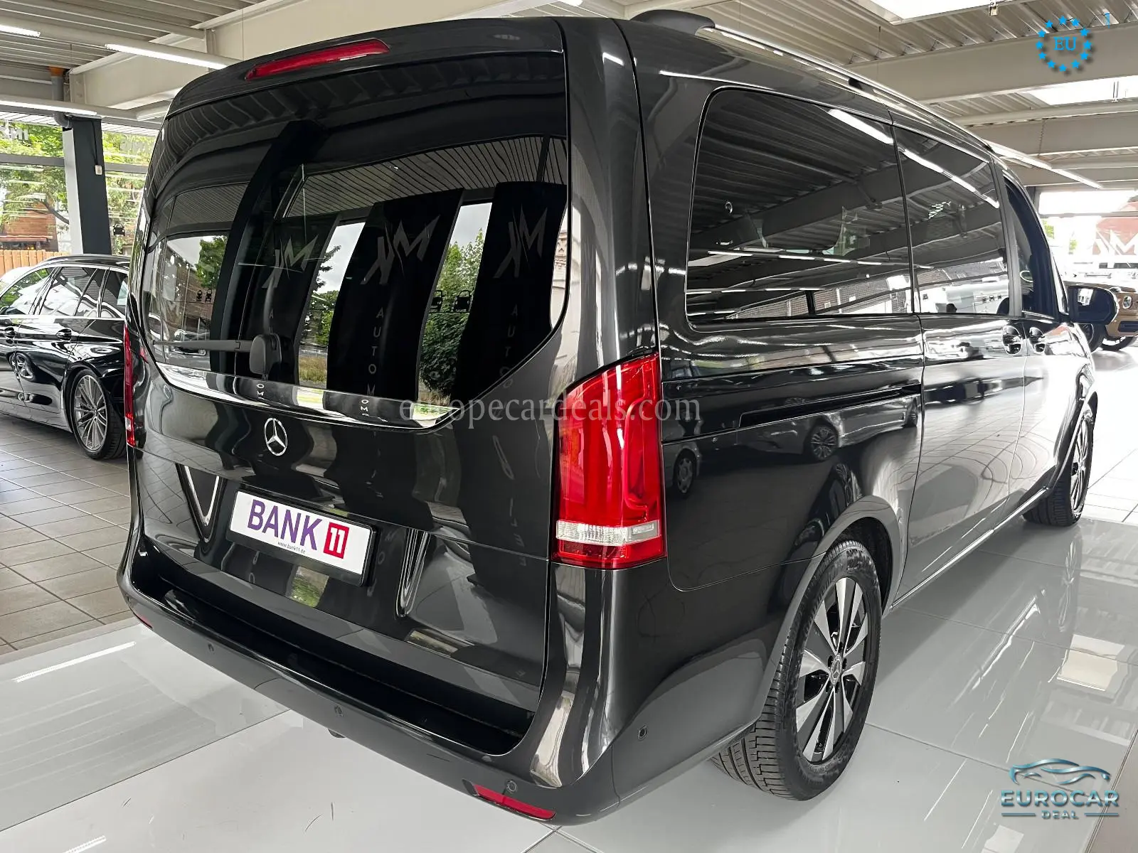 Mercedes-Benz V 220