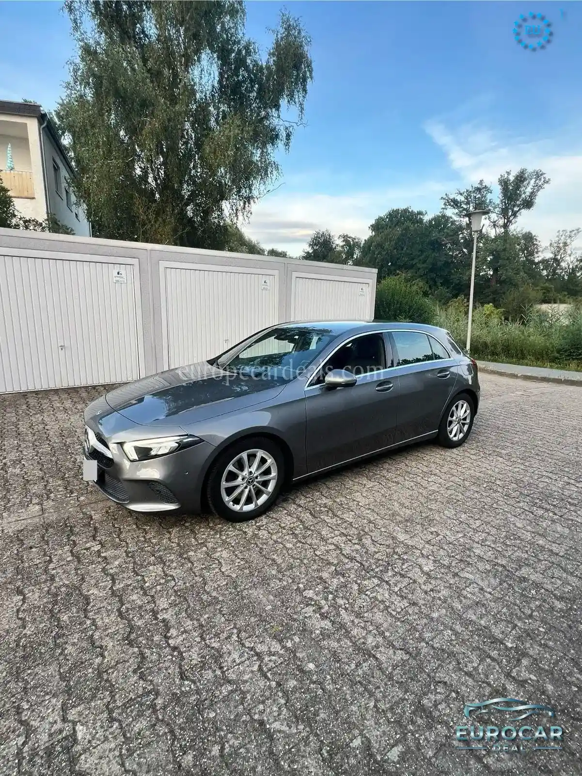 Mercedes-Benz A 220