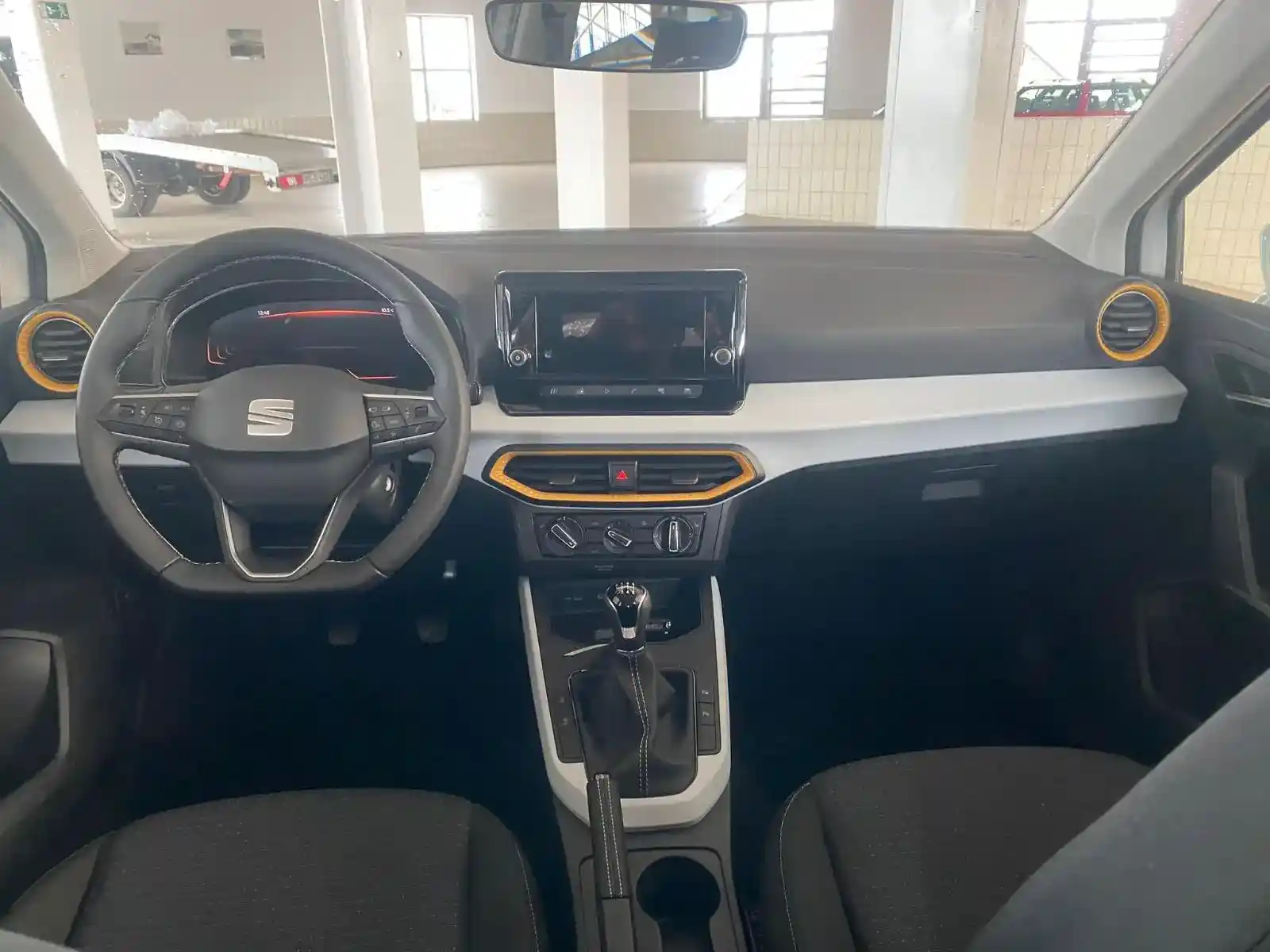 Seat Arona