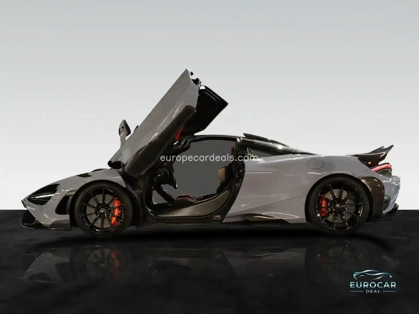 McLaren 765LT
