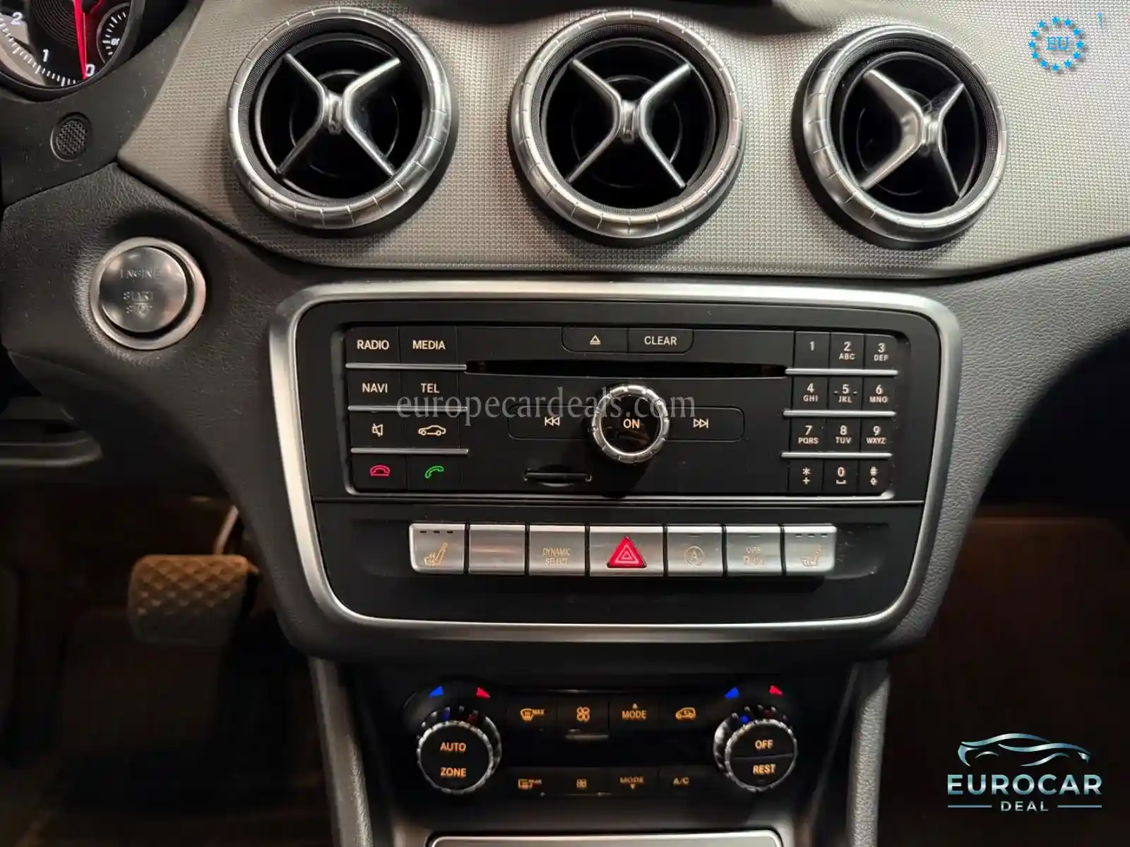 Mercedes-Benz CLA 200