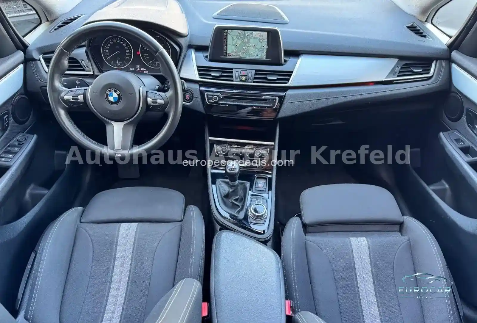 BMW 220