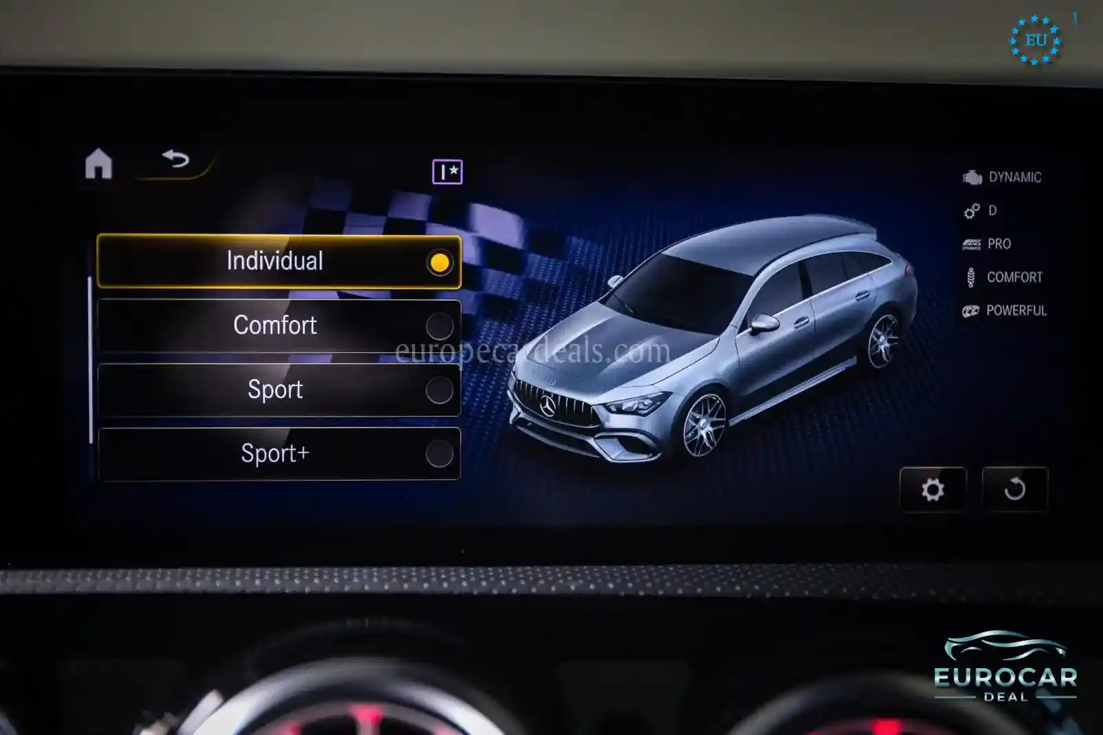 Mercedes-Benz CLA 45 AMG Shooting Brake