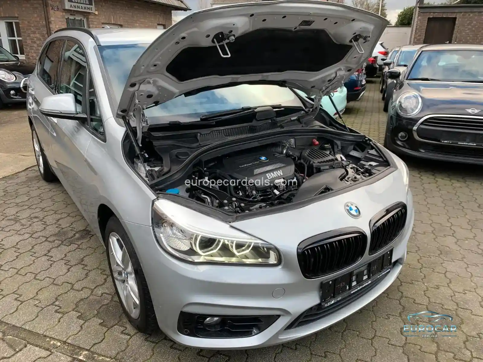BMW 220