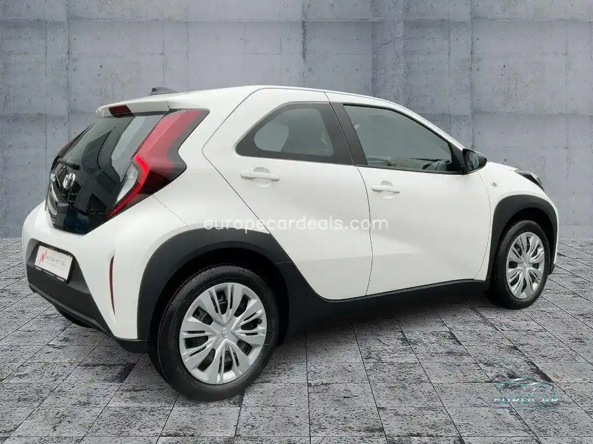 Toyota Aygo (X)