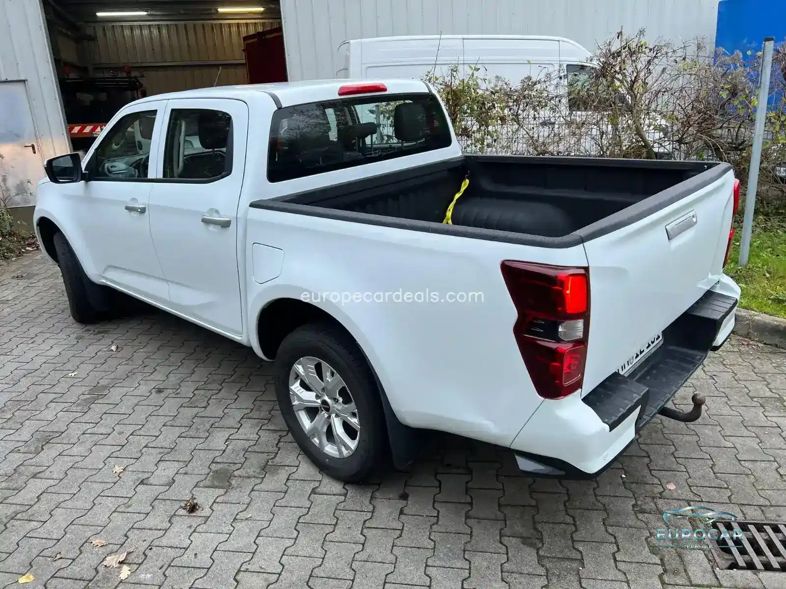 Double Cab 4WD LS