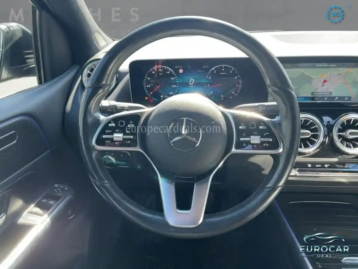 Mercedes-Benz B 200