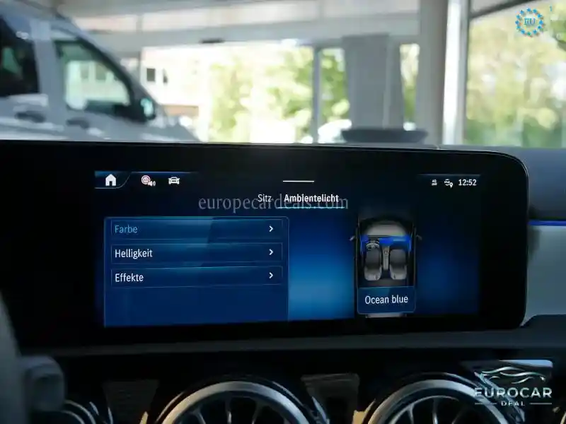 Mercedes-Benz A 220