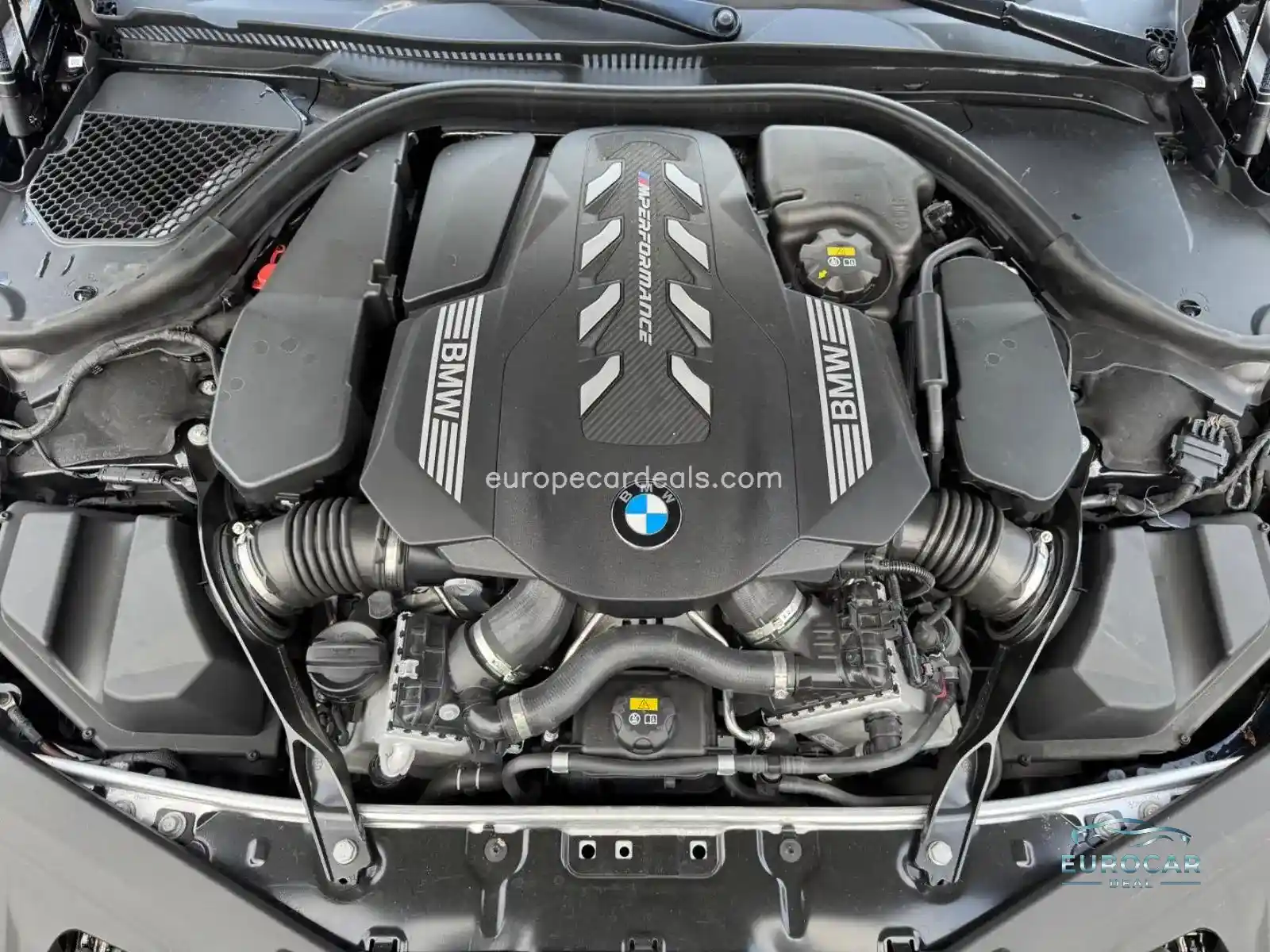 BMW M850