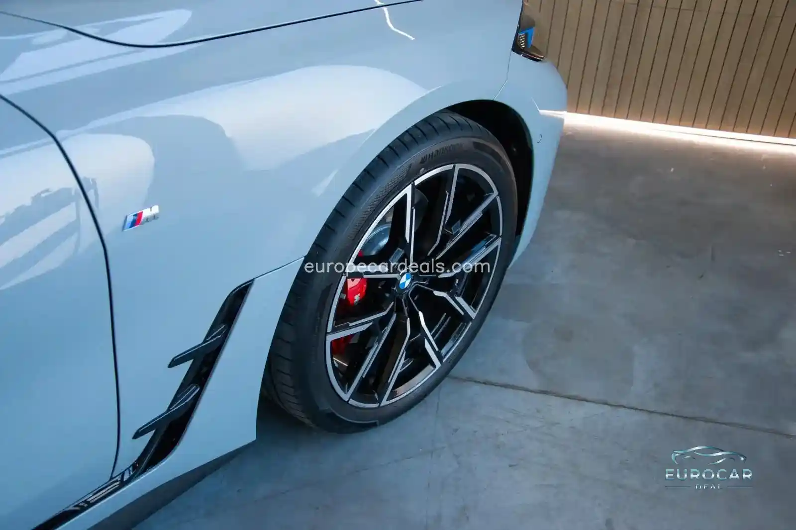 BMW M440