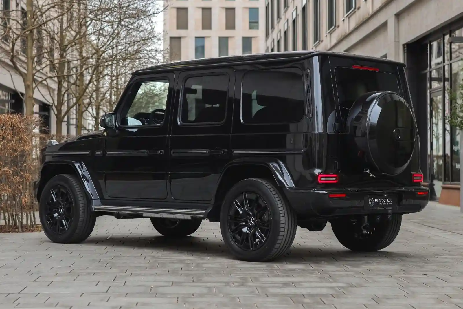 Mercedes-Benz G 500