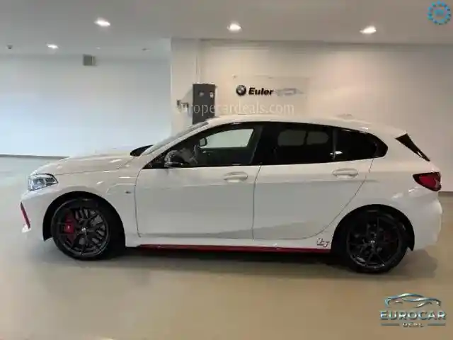 BMW 128