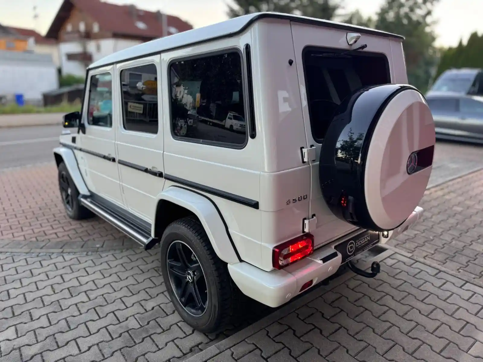 Mercedes-Benz G 500