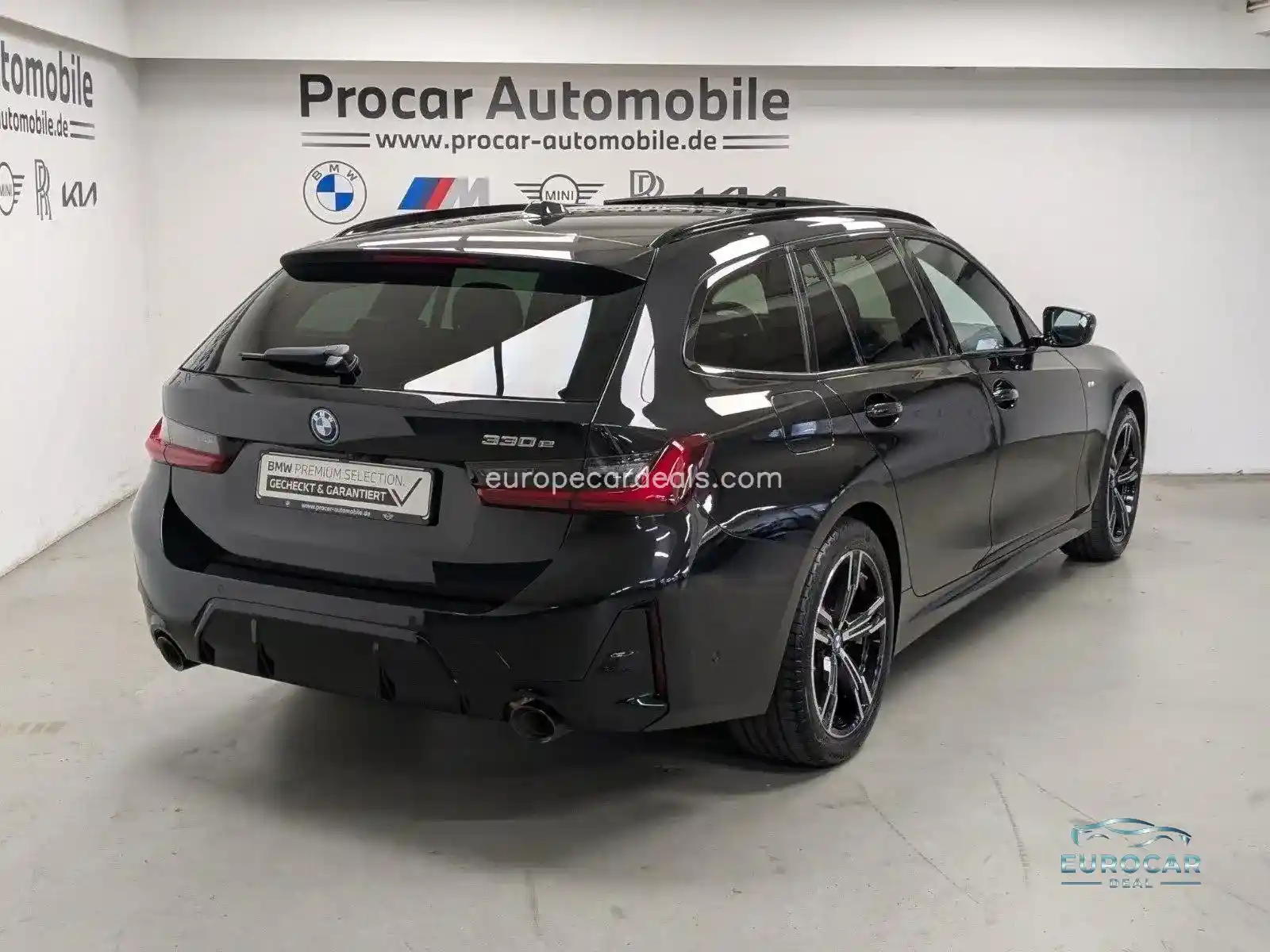 BMW 330