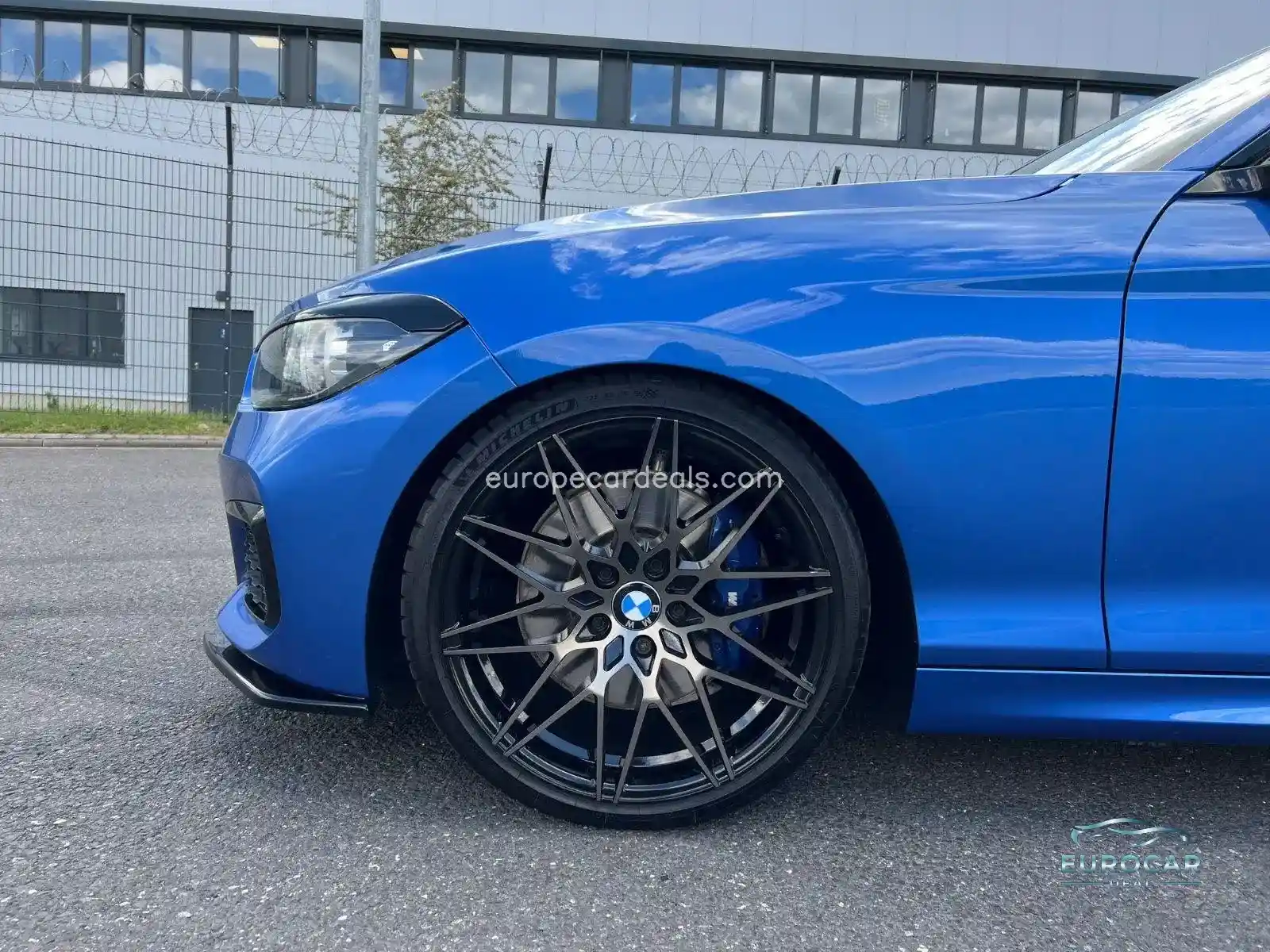 BMW M140i
