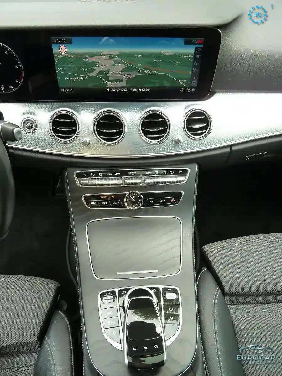 Mercedes-Benz E 400