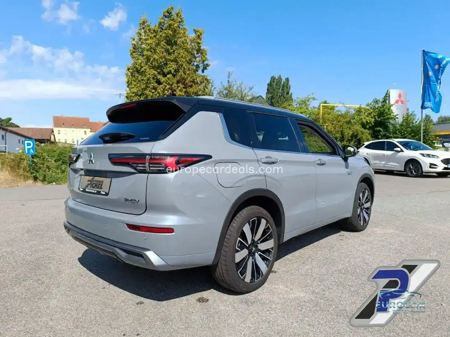 Mitsubishi Plug-in Hybrid Outlander