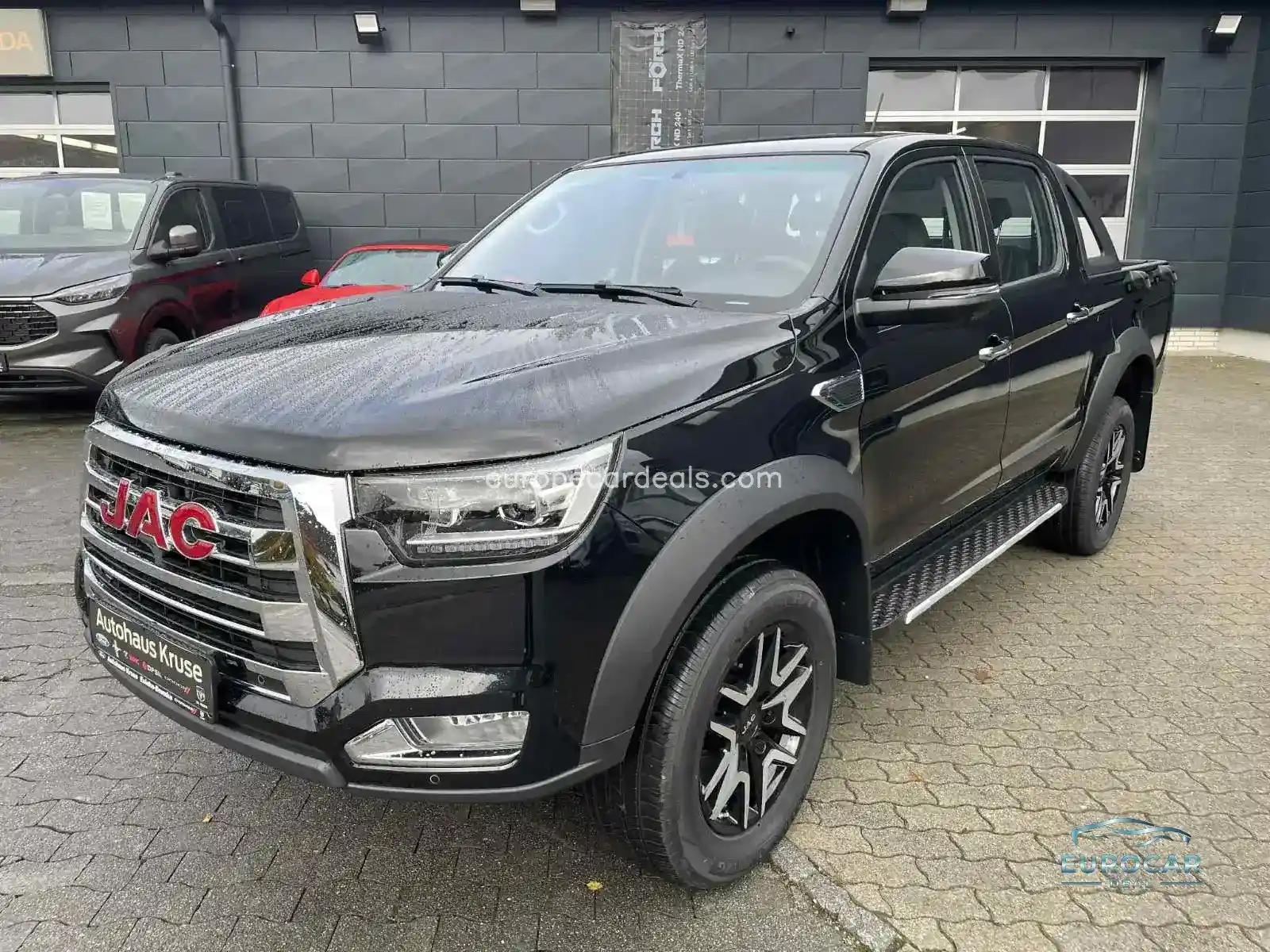 JAC 8 Pro