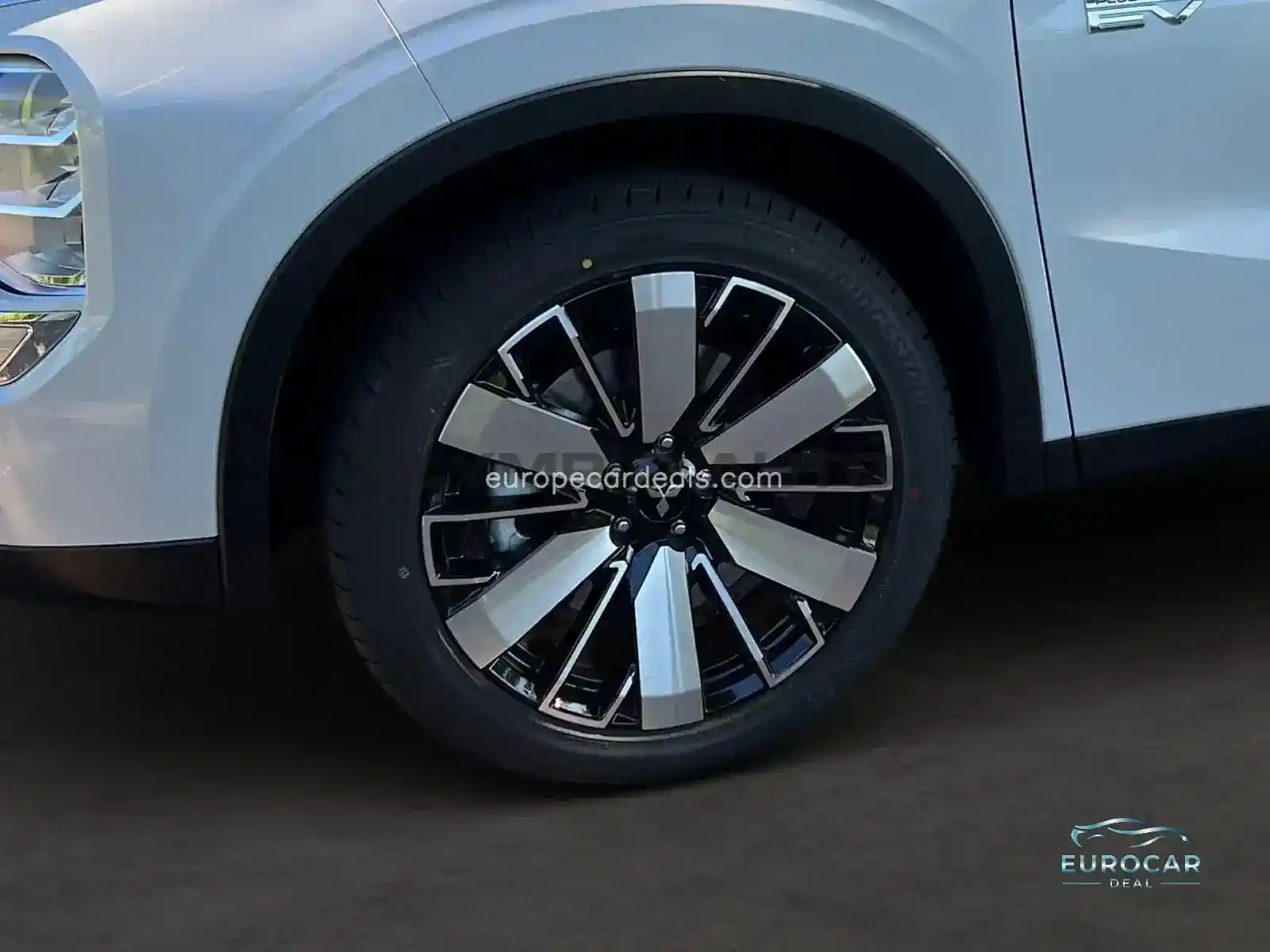 Mitsubishi Plug-in Hybrid Outlander