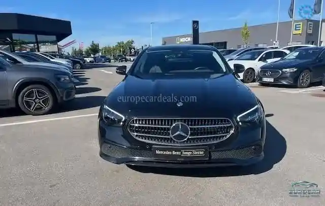 Mercedes-Benz E 200