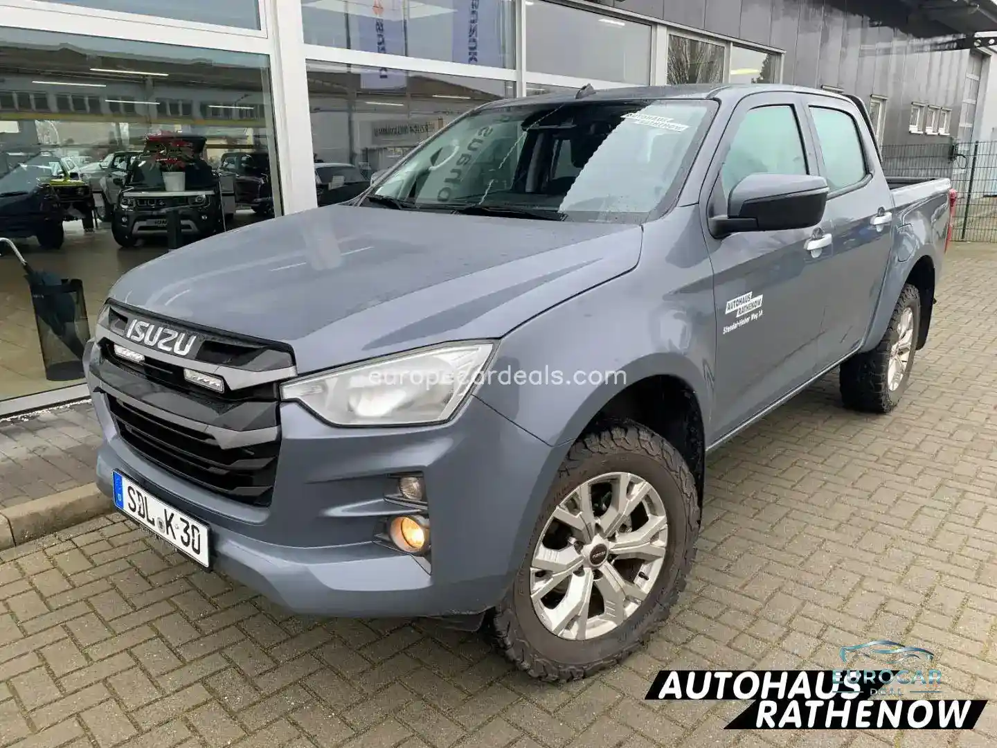 Double Cab 4WD LS Allrad SHZ Totwinkelassi