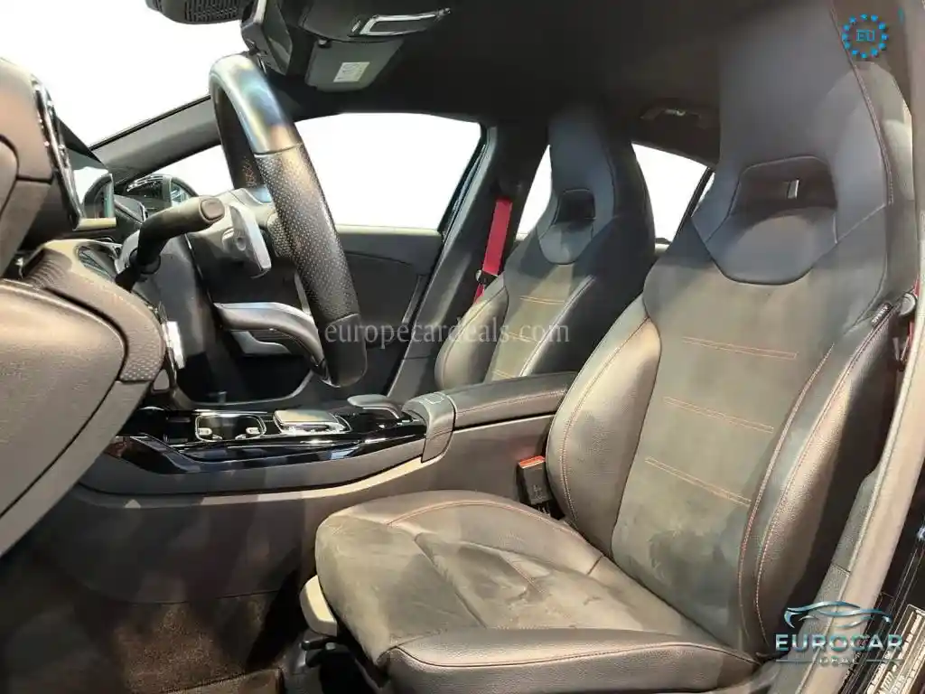 Mercedes-Benz A 35 AMG