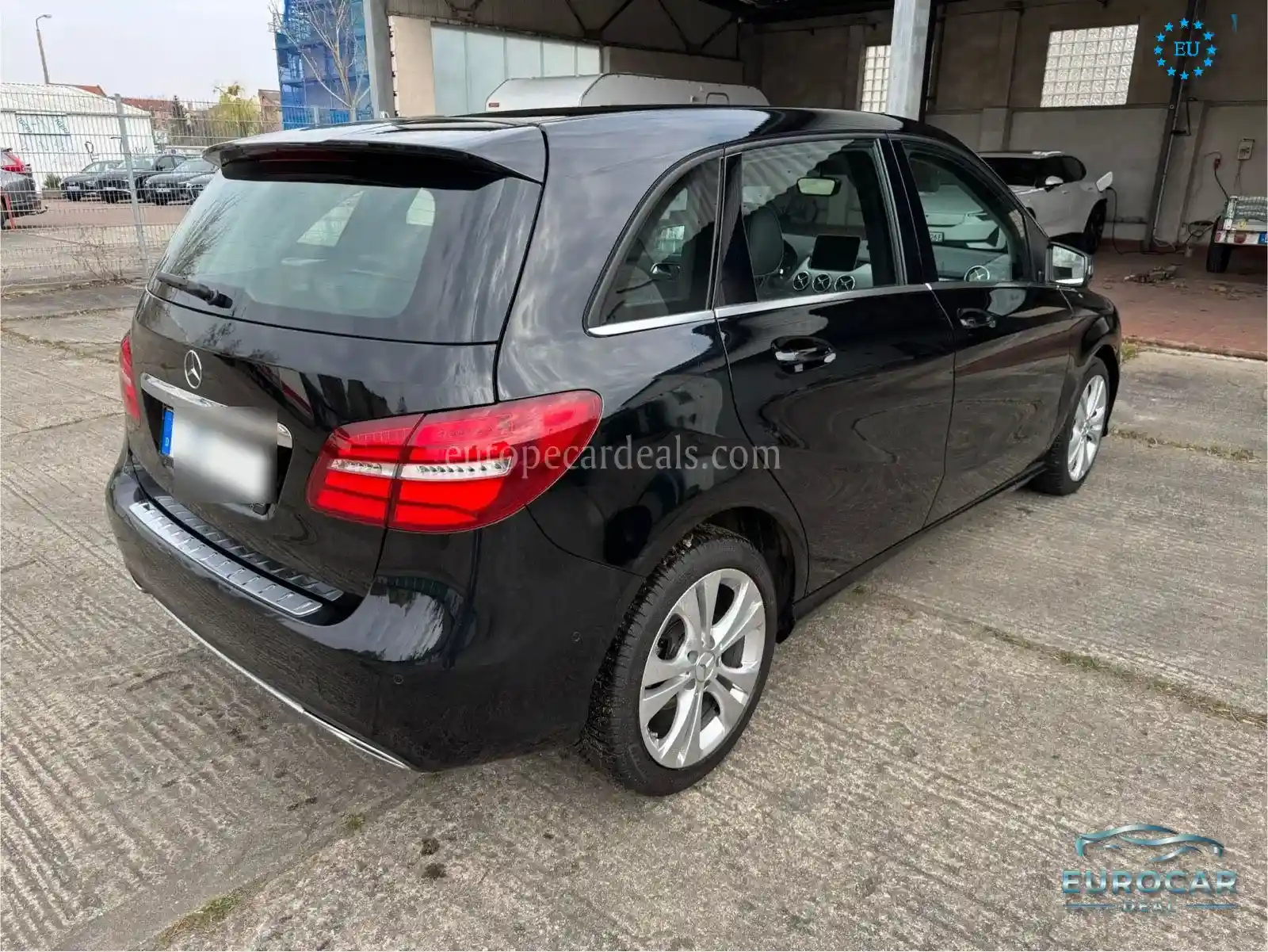 Mercedes-Benz B 200