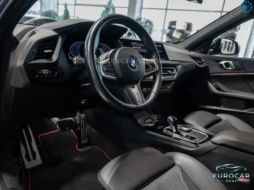 BMW 128