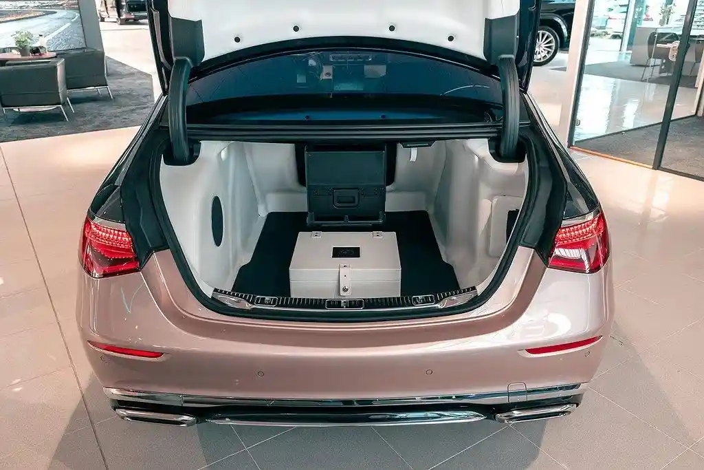 Mercedes-Benz S 680
