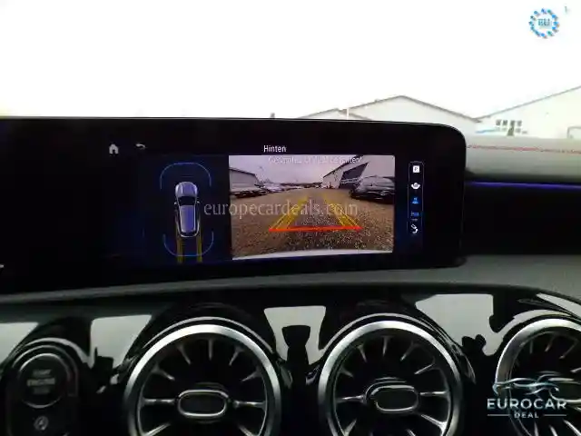 Mercedes-Benz CLA 200 Shooting Brake