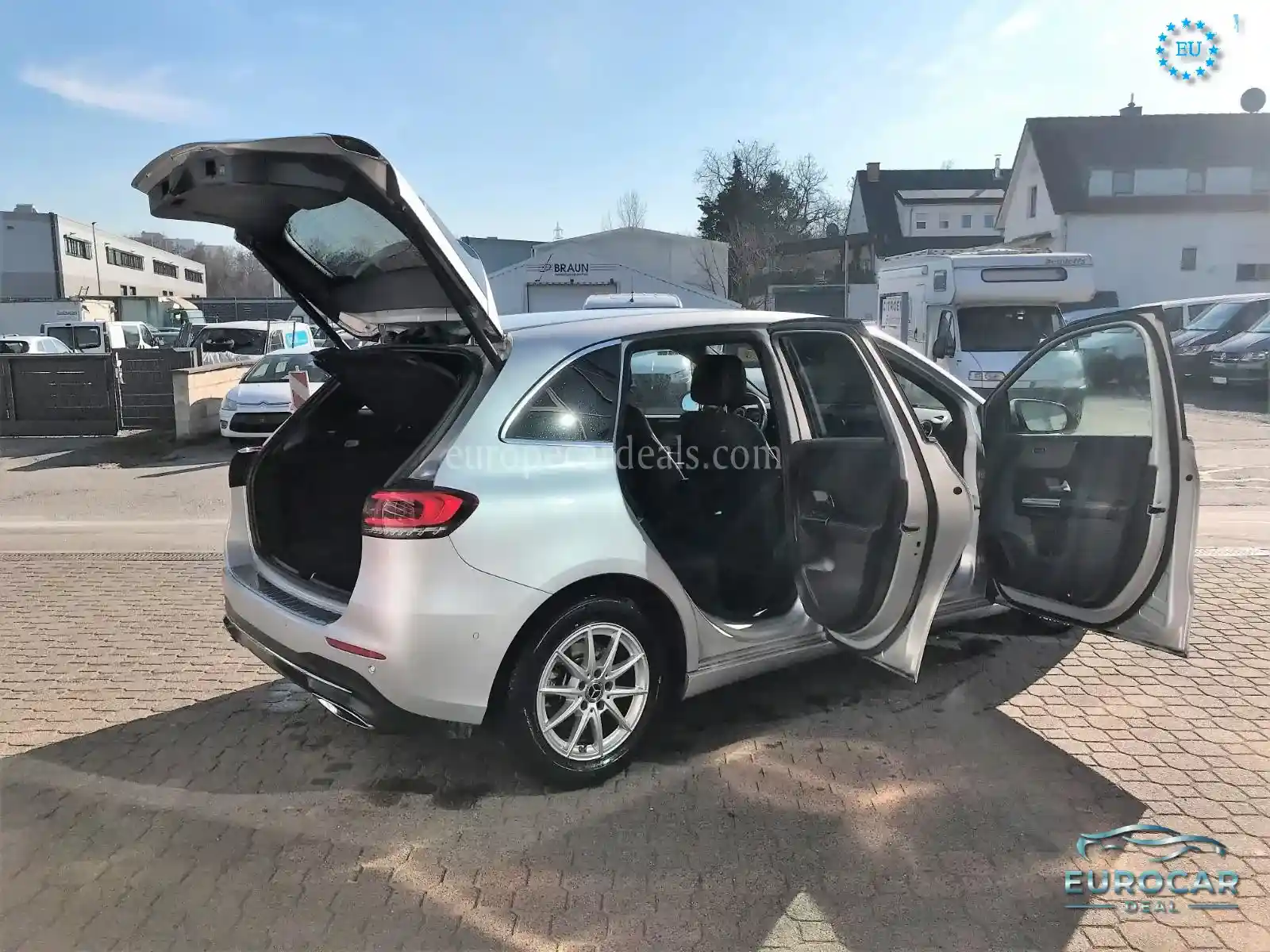 Mercedes-Benz B 200