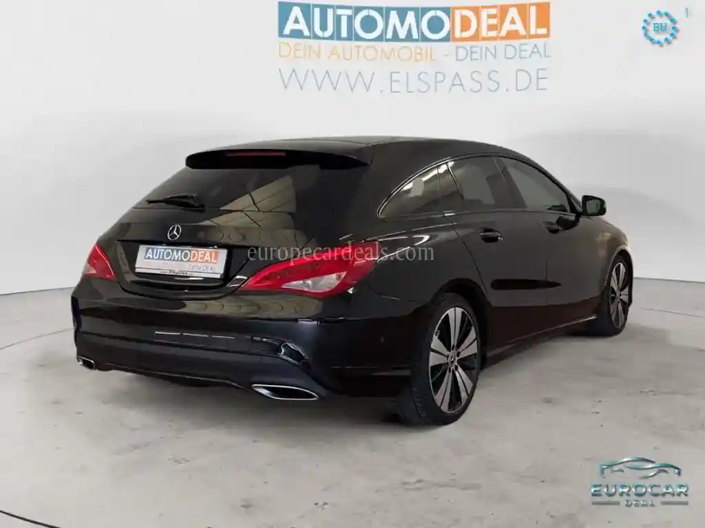 Mercedes-Benz CLA 180 Shooting Brake