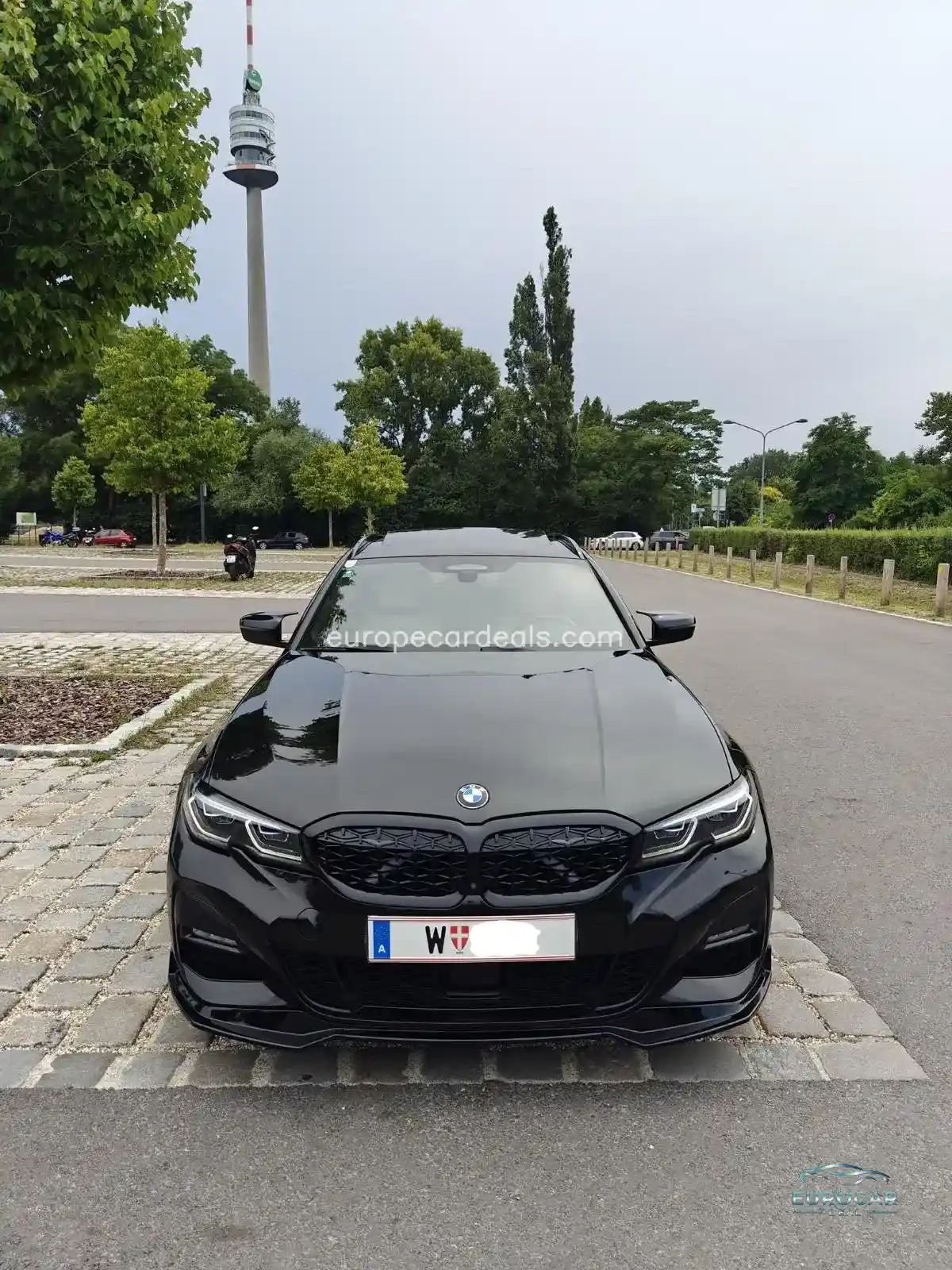 BMW 330