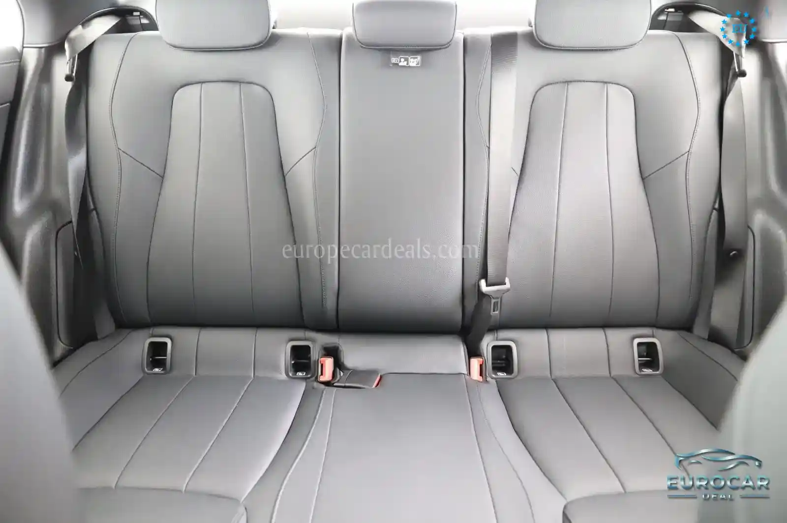 Mercedes-Benz CLA 220