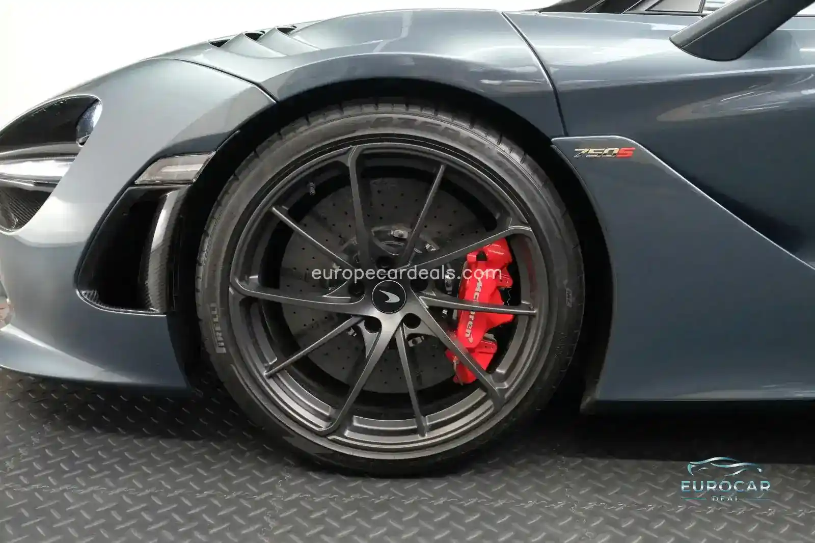 McLaren 750S
