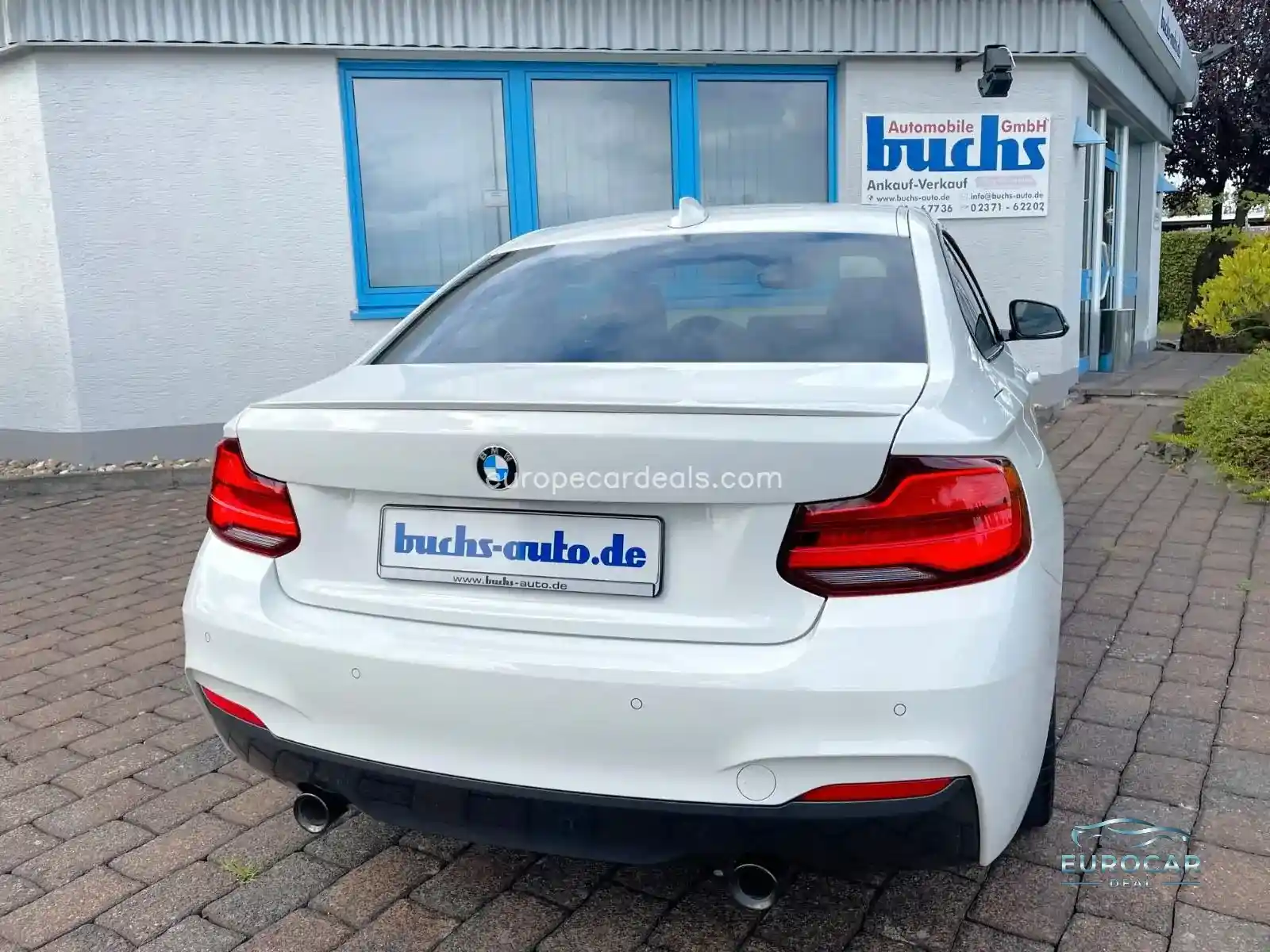 BMW M240i