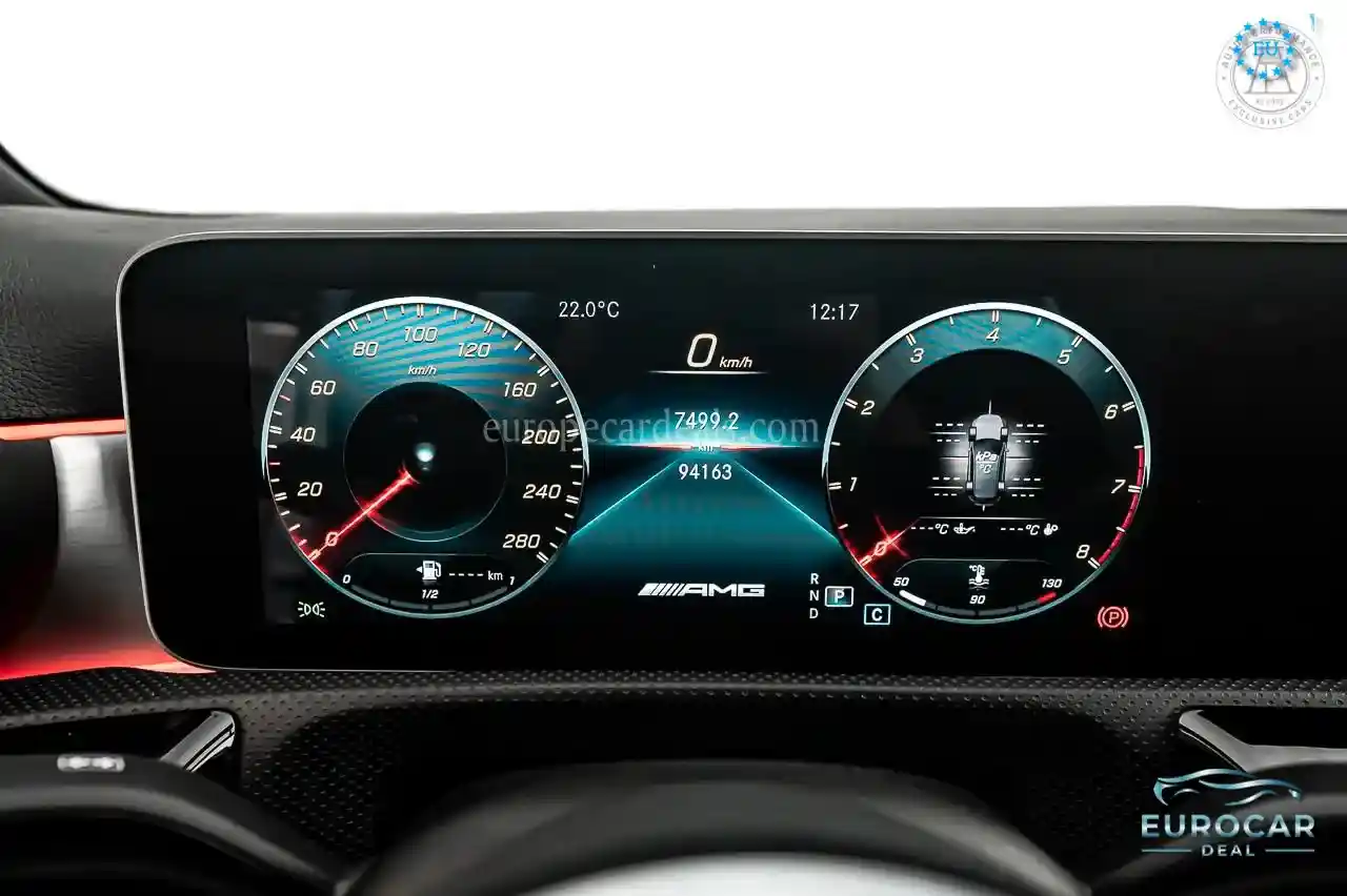 Mercedes-Benz A 35 AMG