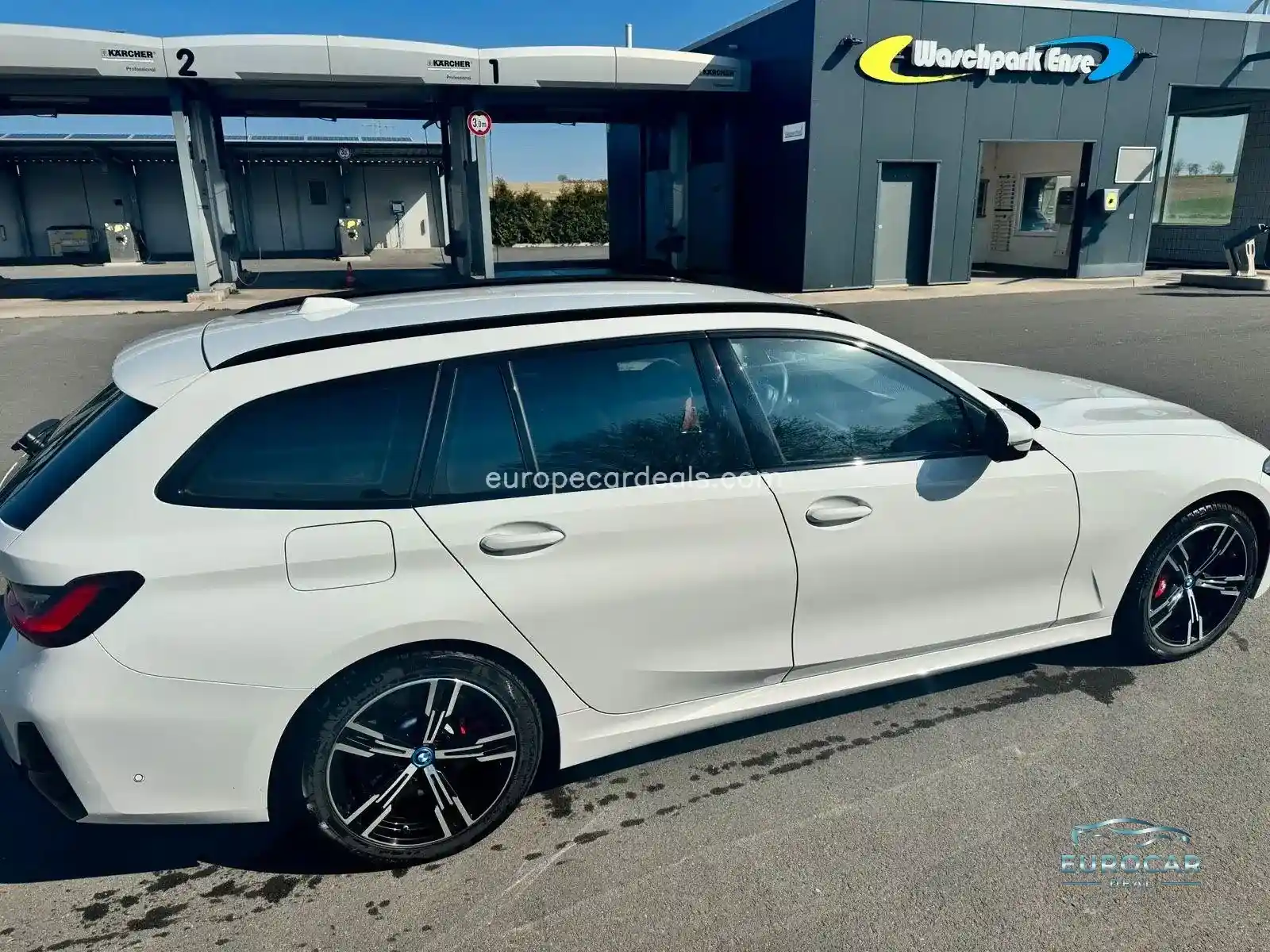 BMW 330