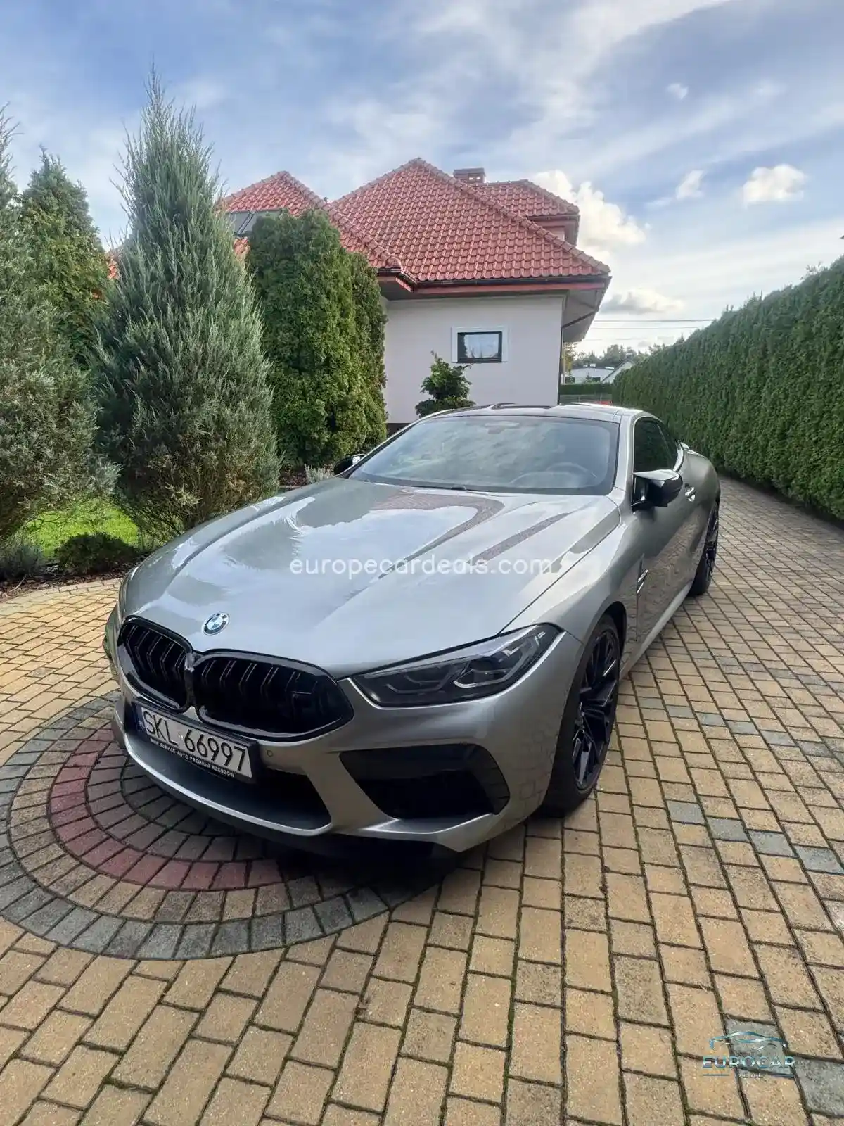 BMW M8