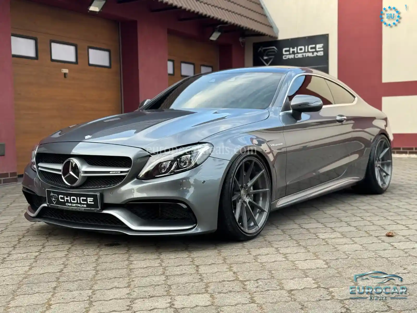 Mercedes-Benz C 63 AMG