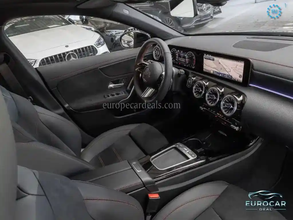 Mercedes-Benz CLA 200