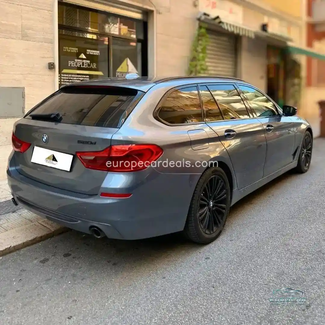 BMW 520