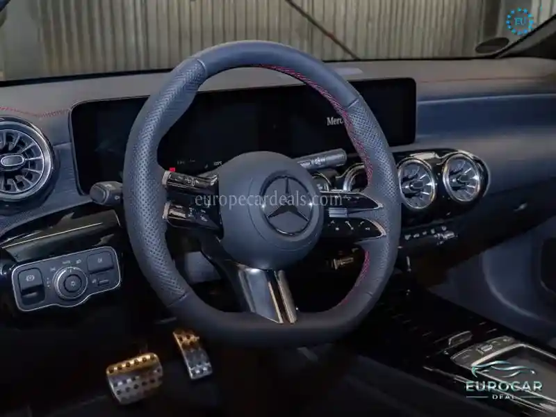 Mercedes-Benz CLA 220 Shooting Brake
