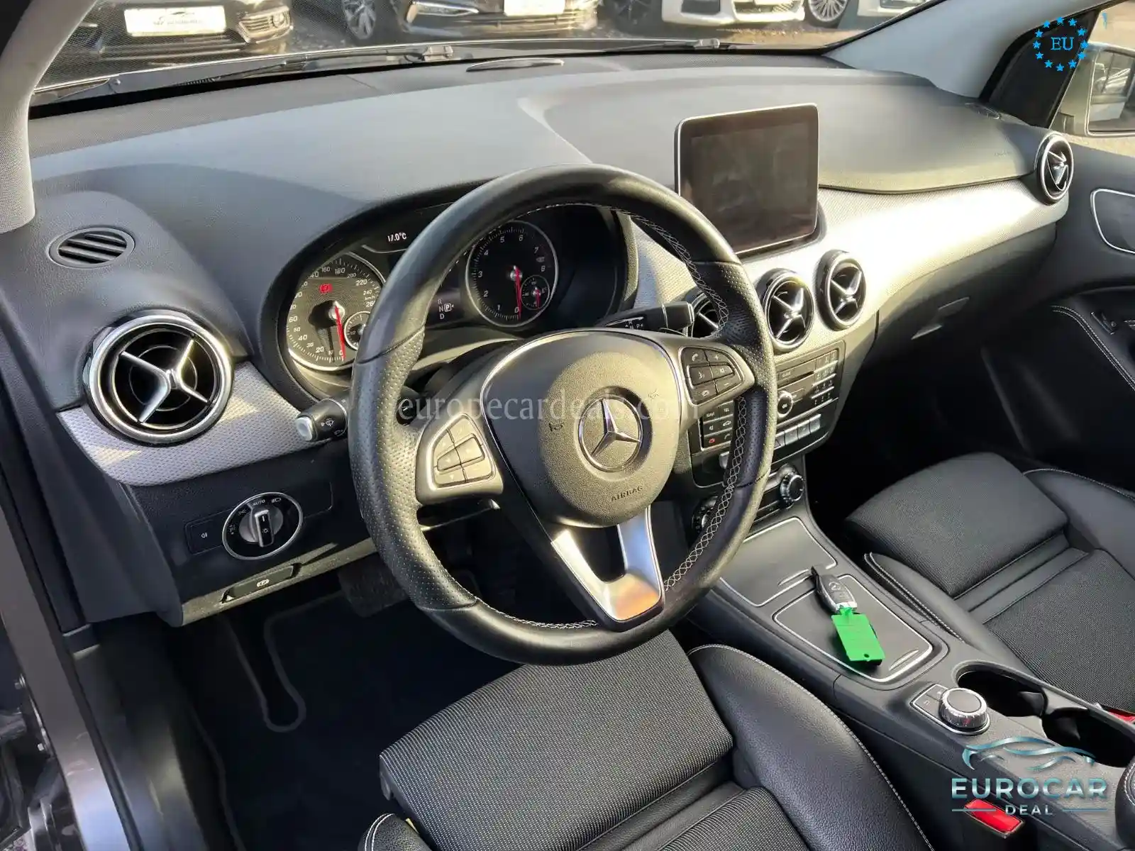 Mercedes-Benz B 220