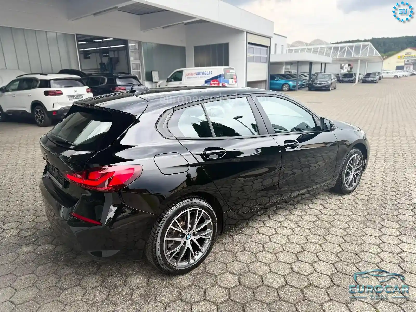 BMW 118