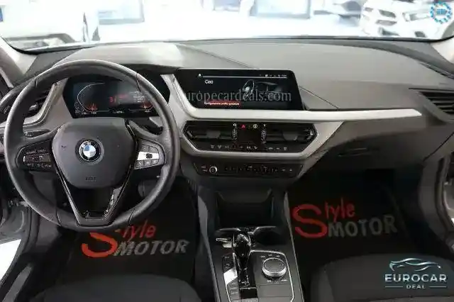BMW 120