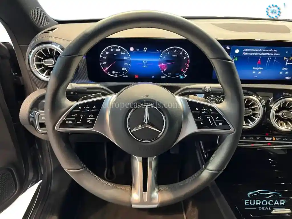 Mercedes-Benz CLA 180