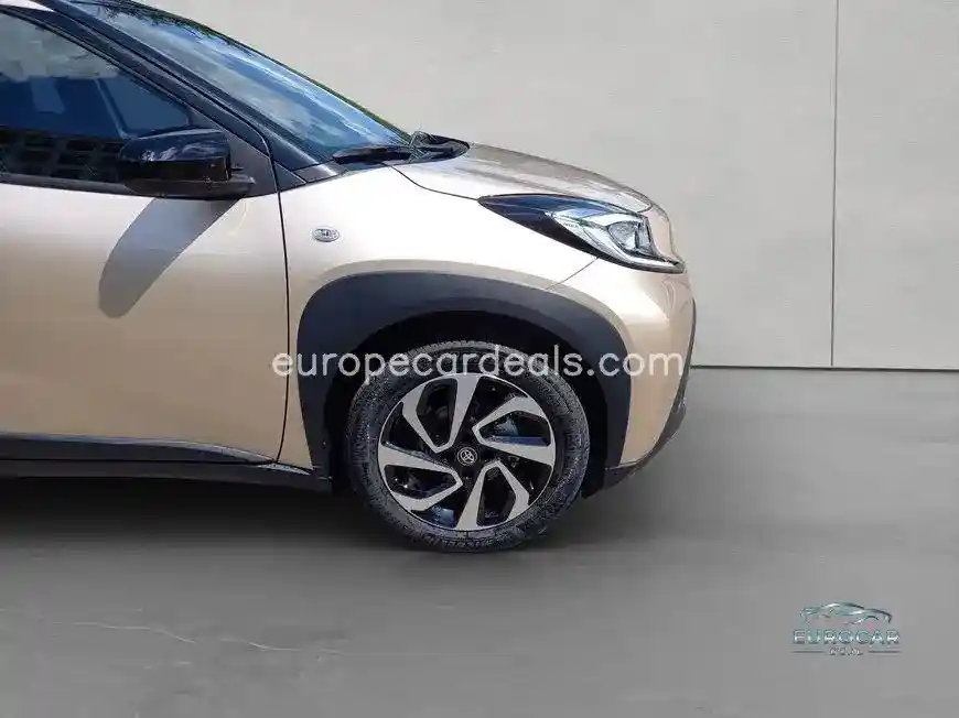 Toyota Aygo (X)
