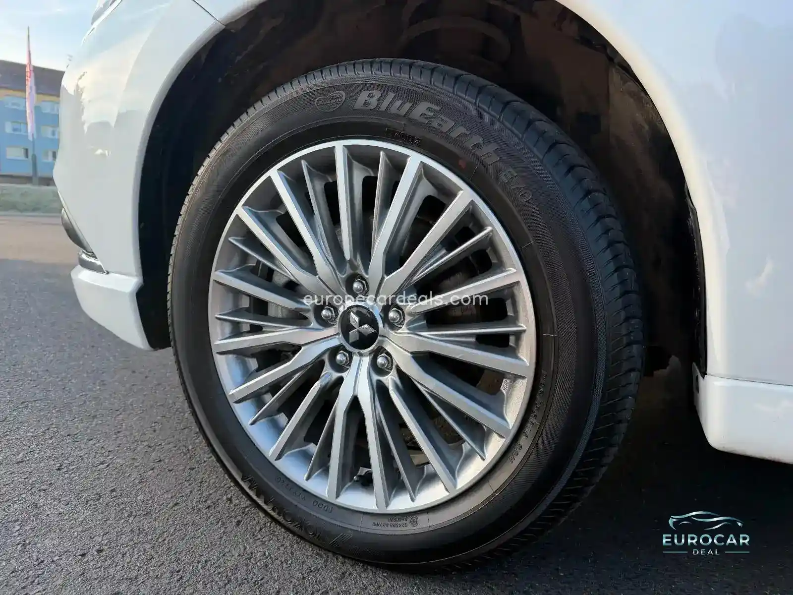 Mitsubishi Plug-in Hybrid Outlander